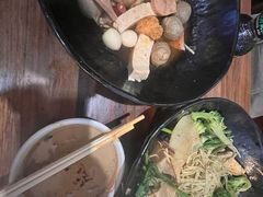 -万记麻辣烫国展总店