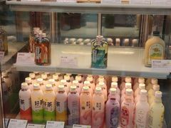 零售区-奈雪的茶(赛格店)