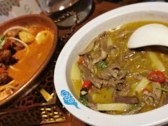 新疆馕包肉-天山醉美·新疆餐厅(富华里店)