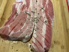 -江南猪肉商会无限续吃(弘大店)