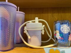 -星巴克臻选(莘庄仲盛店)