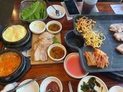 -Dombe豚(黑猪肉街店)