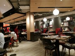 大堂-必胜客(新中纬店)