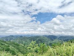 -龙里油画大草原旅游区