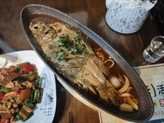 -缘来聚·徽菜名店(黄山宏村店)