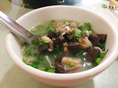 -何记羊汤馆(丽水佳源店)