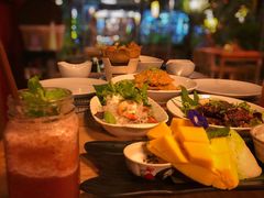 -Phensiri Thai Restaurant