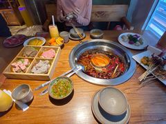 -城墙拐拐火锅(三峡广场黑金冠店)