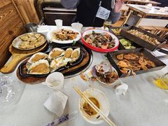 -老东镇啤酒屋海鲜加工·蒸汽海鲜·海鲜烧烤(台东店)