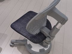 -康朴乐儿童学习桌椅(蓝色港湾店)