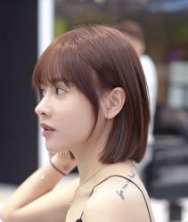 -丝语萱形象