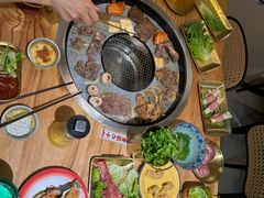 -郭左左围炉烤涮·鲜牛肉自助(梅溪新天地店)