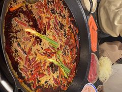 -四小区火锅·巷子里的重庆火锅(花照壁店)
