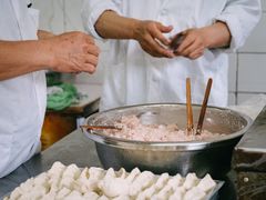 -黄阿姨锅贴大王(万航渡路店)