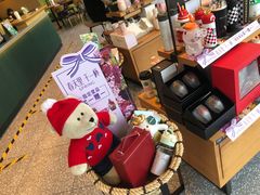 零售区-星巴克(深圳龙岗星河时代店)