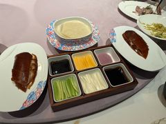 -黛遇·黛瓦宴花园餐厅