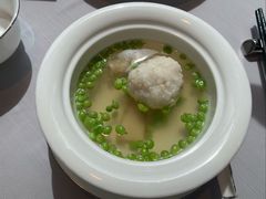 翡翠黄鱼狮子头-屋里厢上海菜馆