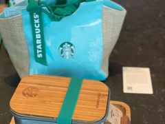 -星巴克臻选(杭州嘉里中心1F店)