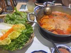 -王奋斗贵州酸汤牛肉火锅