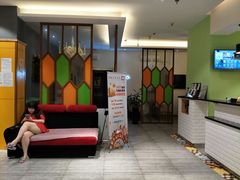 -7天连锁酒店(上海徐家汇龙华路地铁站店)