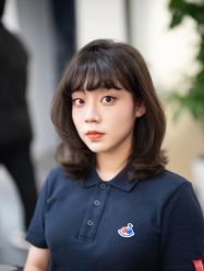 -变画·发型STUDIO