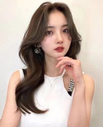 -苑苑发型设计