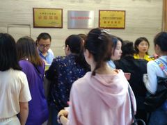 -琴岛演艺中心(中山路店)