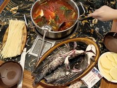 -老凯里苗岭酸汤鱼酸汤牛肉(百里杜鹃路店)