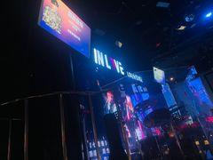 -INLOVE Live House
