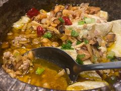 虎哥臭豆腐-虎哥私房菜(馒头山店)