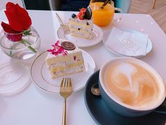 玫瑰荔枝戚风芝士-PETIT PARIS 小巴黎(凯德1818店)
