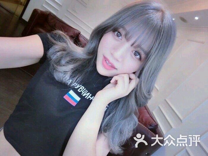 八佰伴美发旗舰店(万国店)的点评