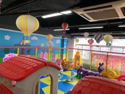 -A+B童品流行馆(中心店)