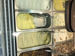 -VENCHI 闻绮(上海佛罗伦萨小镇店)