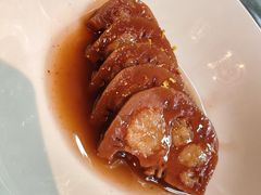 -HOMES上海本帮菜(襄阳公园店)