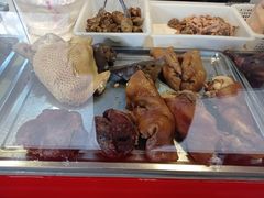 -王浩儿纪六孃甜皮鸭(凌云大厦店)