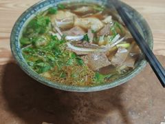 -清真·白家牛肉罩火烧老店(育才街店)