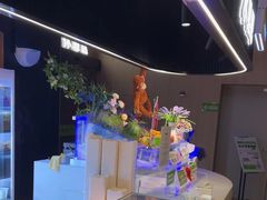 -涨巢·潮玩水疗局