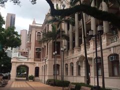 -香港大学