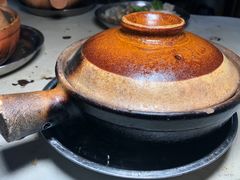 招牌鹅乸煲仔饭-阳江河堤老牌曾记美食