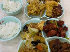 -晓宇盒饭(民安街店)