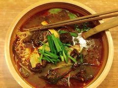 麻辣牛肉火锅米线-石榴姐•山城小馆(创始店)