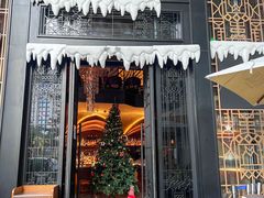 -Mogul Eatery·大亨餐酒馆