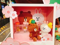 -LINE FRIENDS Garosu-gil Flagship Store