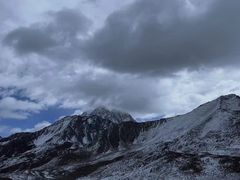 -亚拉雪山风景区