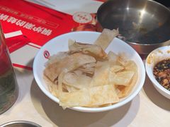 -老佛爷炭火蛙锅直营(清滨路总店)