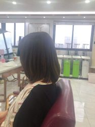 -镁连社·美联社