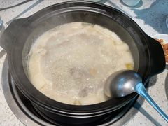 竹笙王猪肚鸡-顺德公广东猪肚鸡·煲仔饭(白石洲店)