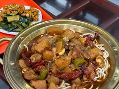 -牛一嘴·兰州牛肉面·大盘鸡(财富中心店)