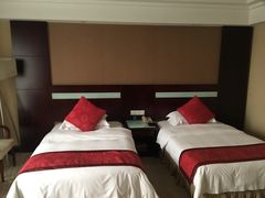 -华雅花园大酒店